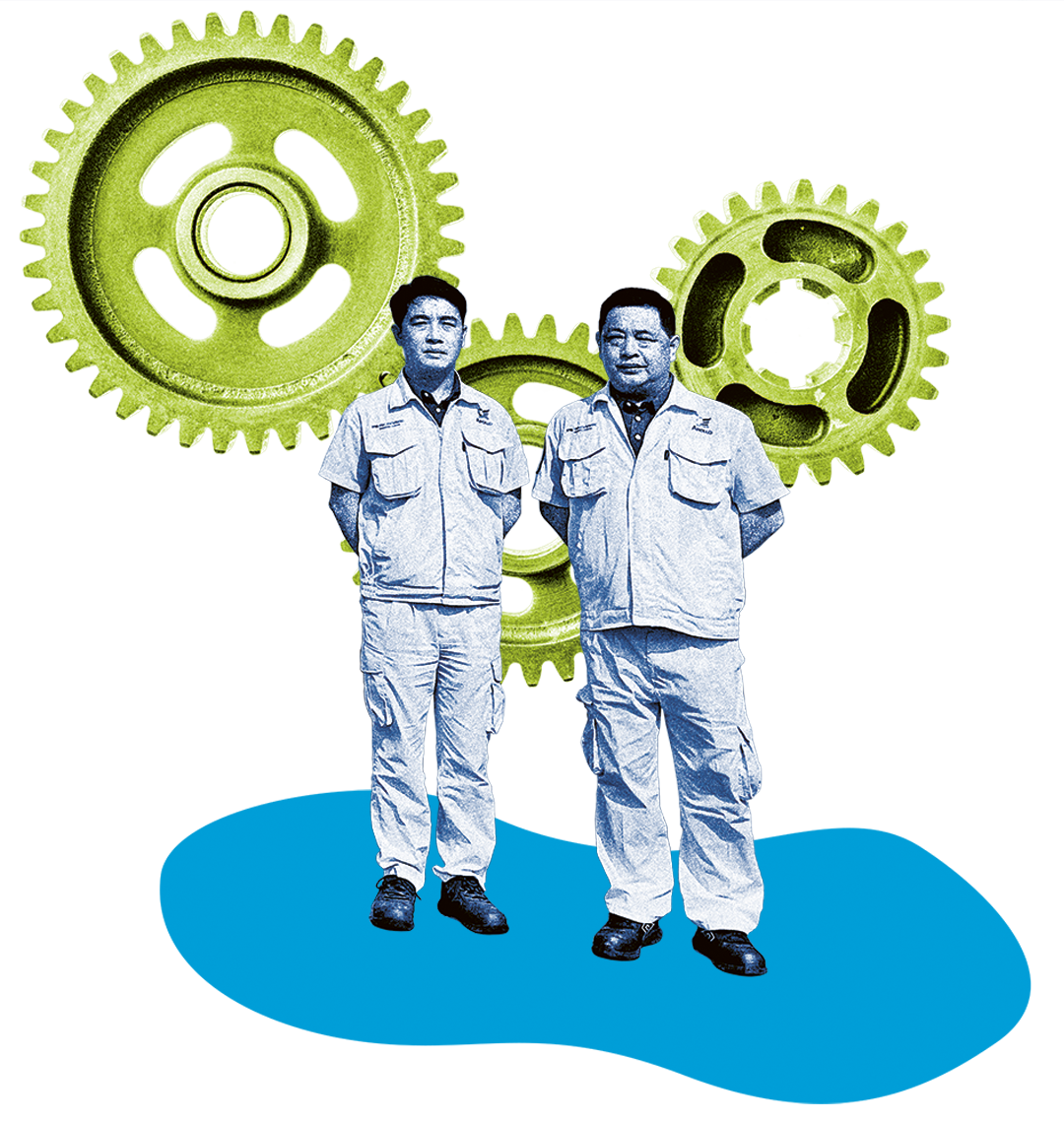 Portrait of Dinglong Luo and Huajin Luo in front of illustration of gear wheels.